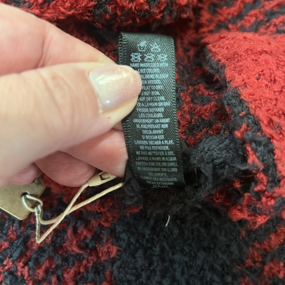 SKIMS Red and Black Buffalo Plaid Sweater Hoodie - Picture 7 of 8